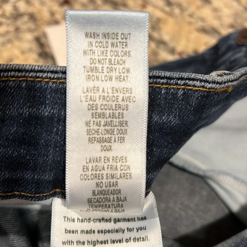 Good American Good Straight Jeans - Picture 9 of 9
